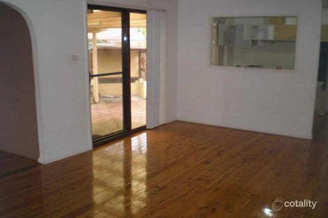 Property photo of 8/3 Amiens Close Bossley Park NSW 2176