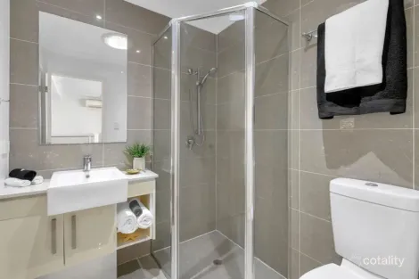 Property photo of 4/40 Macdonnell Street Toowong QLD 4066