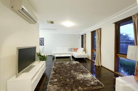 Property photo of 11 Airlie Court Rowville VIC 3178