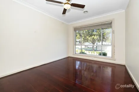 Property photo of 16 Barkly Street Cranbourne VIC 3977