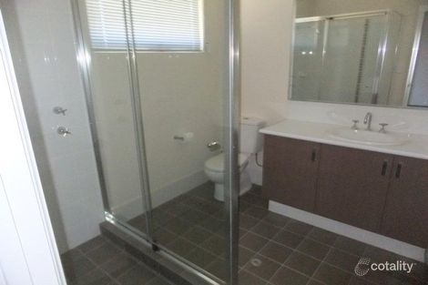 Property photo of 20 Stanbroke Turn Carramar WA 6031