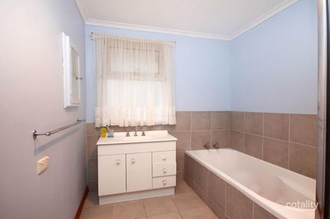 Property photo of 2 Maple Avenue Devonport TAS 7310