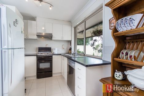 Property photo of 5 Hobson Place Plumpton NSW 2761