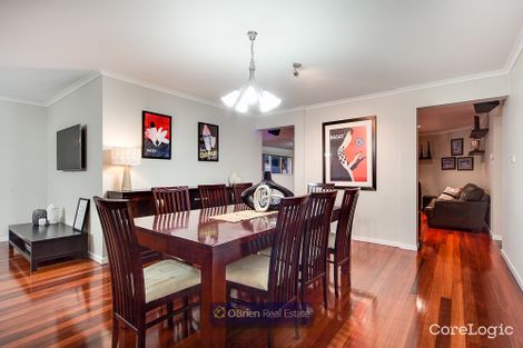 Property photo of 6 Furphy Court Berwick VIC 3806