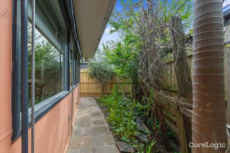 Property photo of 43 Barry Street Seaford VIC 3198