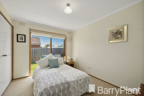 7 Arleon Cres, Cranbourne, VIC 3977