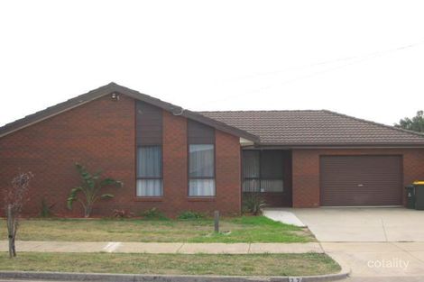 27 Featherby Way, Altona Meadows, VIC 3028