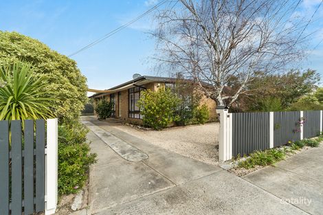 10 Lynn St, Seaford, VIC 3198