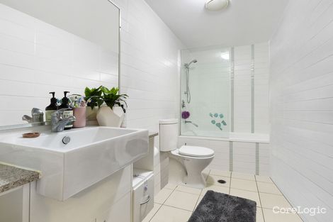 Property photo of 84/95 Clarence Road Indooroopilly QLD 4068