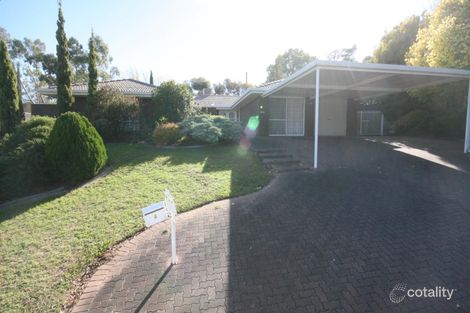 4 Brabham Gr, Aberfoyle Park, SA 5159