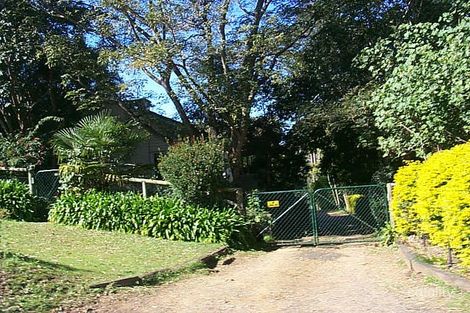 17 Deerhurst Rd, Brookfield, QLD 4069