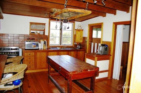 Property photo of 21 Moffatt Road Invergowrie NSW 2350