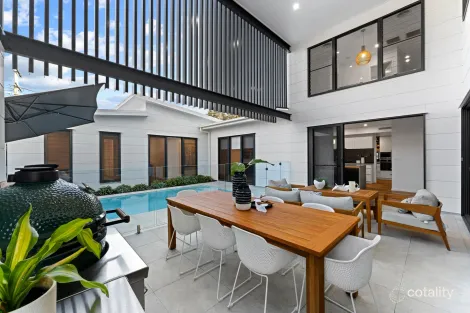 Property photo of 8 Juron Street Noosaville QLD 4566