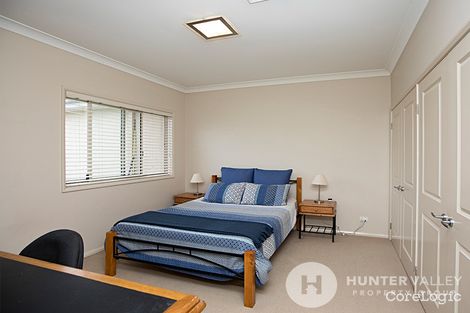 Property photo of 28 Sandstone Drive Windella NSW 2320