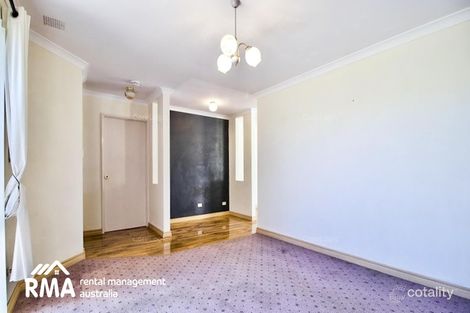 Property photo of 11 Gazelle Pass Warnbro WA 6169