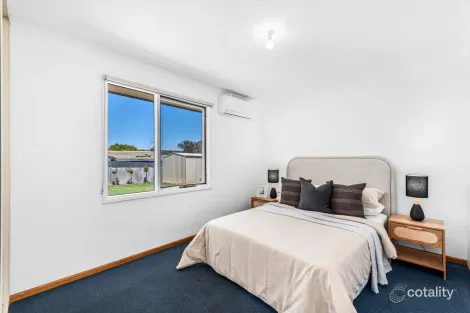 Property photo of 22 Emmerson Drive Morphett Vale SA 5162