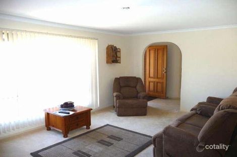 Property photo of 47 Wallace Drive Craigmore SA 5114