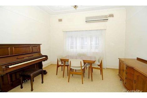 Property photo of 34 Russell Street Russell Lea NSW 2046