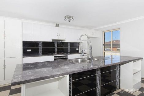 Property photo of 44 Adrian Circuit Wallan VIC 3756