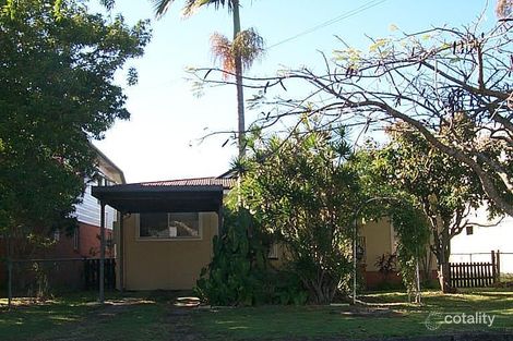 16 Valerie St, Clontarf, QLD 4019