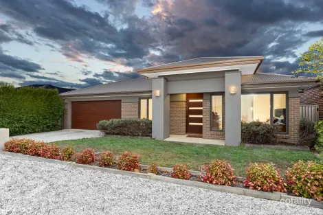 Property photo of 17 Silver Leaf Way Winter Valley VIC 3358