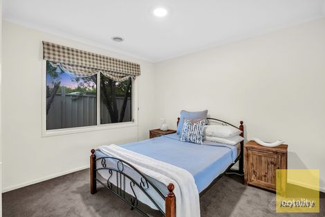 Property photo of 37 Blakeville Drive Caroline Springs VIC 3023