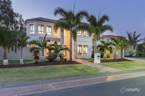 8396 Magnolia Dr E, Hope Island, QLD 4212