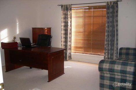 Property photo of 9 Kettleton Close Bridgeman Downs QLD 4035