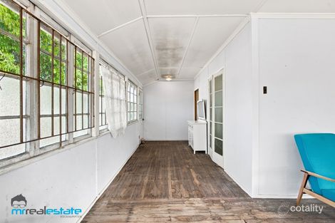 Property photo of 93 Cavan Street Koongal QLD 4701
