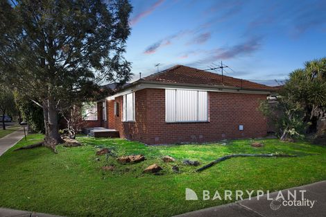 Property photo of 13 Grantham Parade St Albans VIC 3021