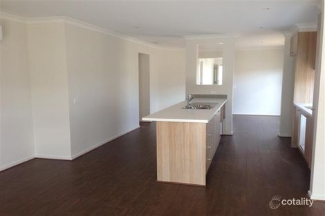 Property photo of 59 Willowtree Drive Pakenham VIC 3810