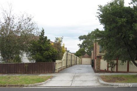 2/11 Wood St, Bentleigh, VIC 3204