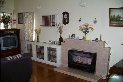 Property photo of 323 High Street Kangaroo Flat VIC 3555