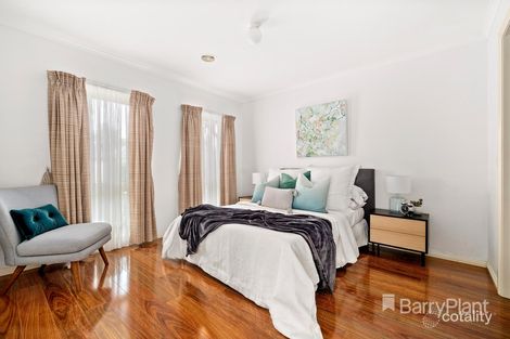 Property photo of 3 Solaire Way South Morang VIC 3752