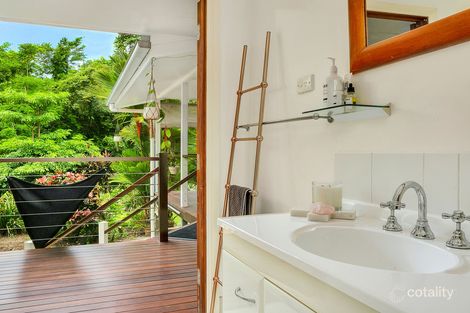 Property photo of 12 Fogarty Street Whitfield QLD 4870