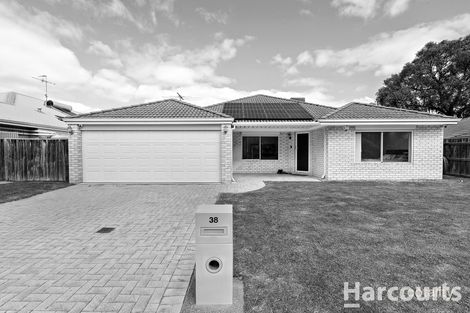 Property photo of 38 Glenelg Way Meadow Springs WA 6210