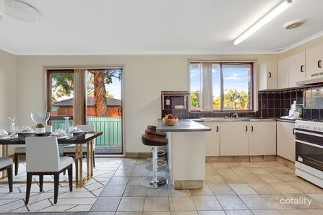 Property photo of 25 Bannockburn Avenue St Andrews NSW 2566