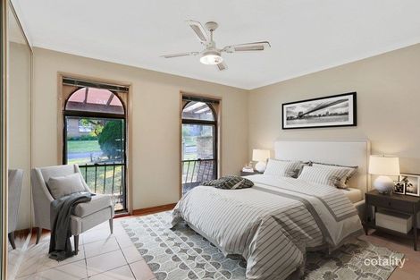 Property photo of 25 Bannockburn Avenue St Andrews NSW 2566