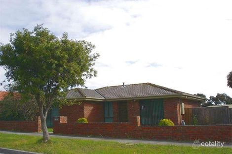 Property photo of 3 Fulham Close Hampton Park VIC 3976