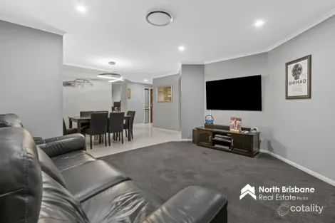 Property photo of 7 Barrine Place Narangba QLD 4504