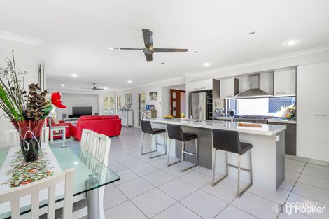 Property photo of 7 Denham Boulevard Redland Bay QLD 4165