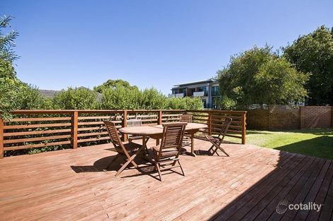 8 Dean St, Claremont, WA 6010