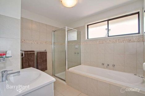 Property photo of 173 Windermere Drive Ferntree Gully VIC 3156
