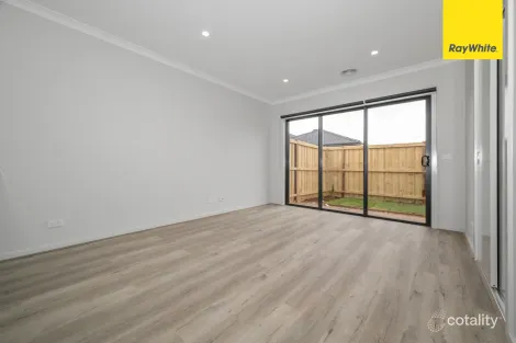 Property photo of 6 Lightfoot Way Deanside VIC 3336