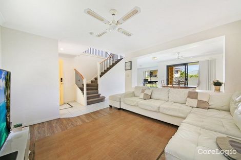 Property photo of 22 Respall Way Arundel QLD 4214