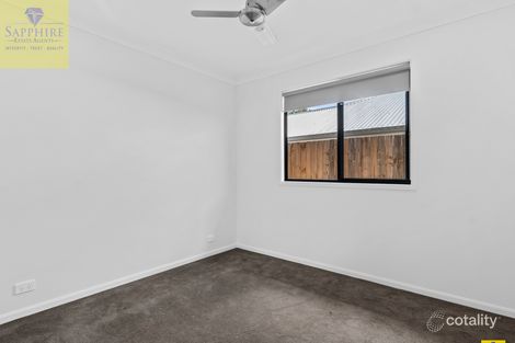 Property photo of 21 Heseltine Place Pallara QLD 4110
