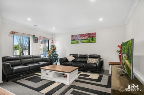 Property photo of 5 Harrower Street Roxburgh Park VIC 3064