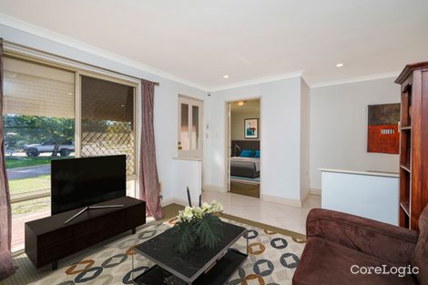 Property photo of 15 Creswick Cross Kiara WA 6054