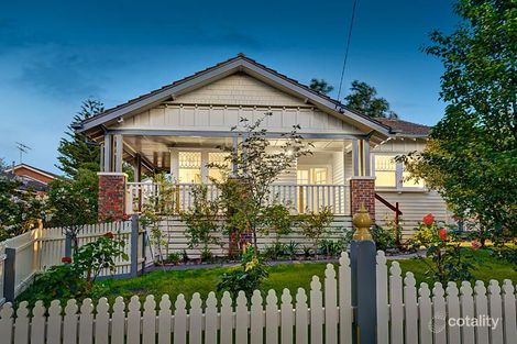 18 Margaret St, Canterbury, VIC 3126
