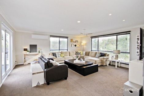 Property photo of 8 Altos Court Mudgeeraba QLD 4213